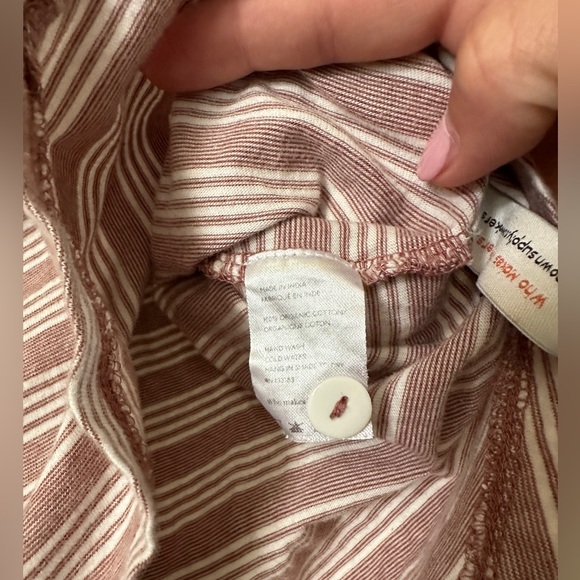 KNOWN SUPPLY size L button up 100% cotton - Picture 5 of 8